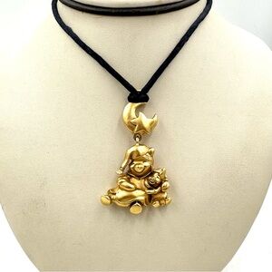 Vintage Disney Winnie the Pooh Piglet Sleeping Matte Gold Tone Necklace